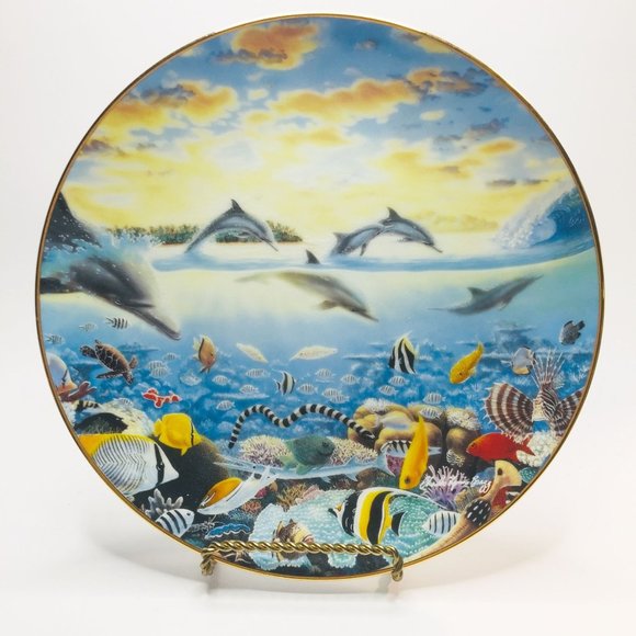Colorful Dolphins Plate Tales of Tavarus Under the Sea Collectible Art Plate USA - Picture 1 of 7